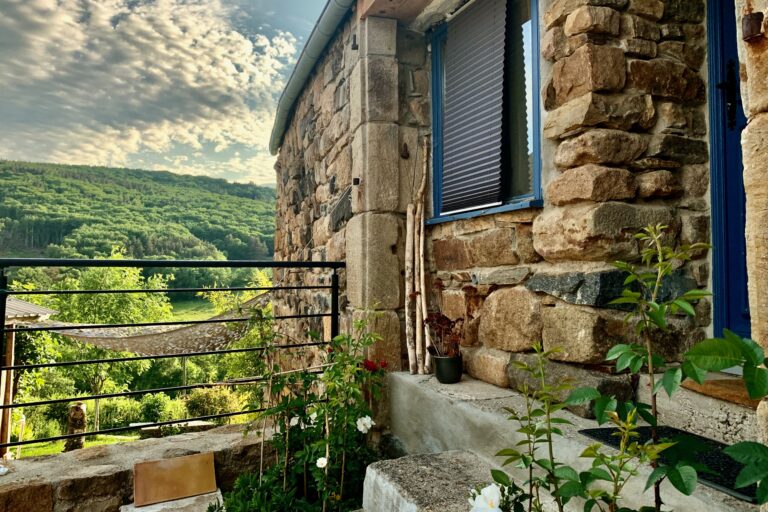 Grange-entree-jardin-2